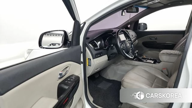 Kia The New Carnival id 4180367 из Кореи 20