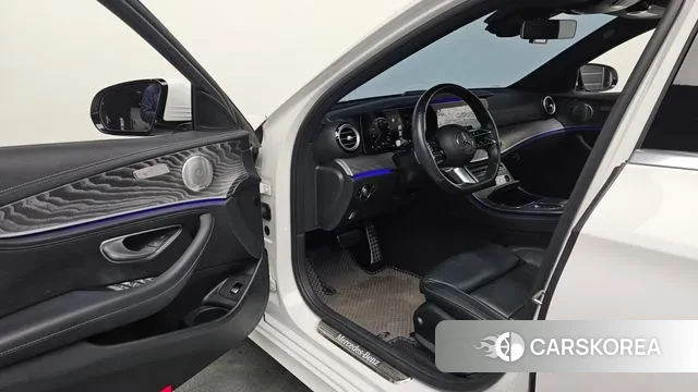 Mercedes-Benz E-Class W213 id 3557032 из Кореи 20
