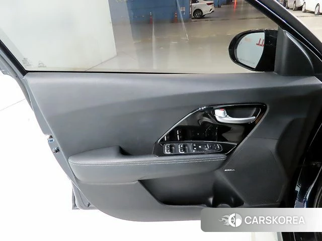 Kia Niro EV id 3808154 из Кореи 20