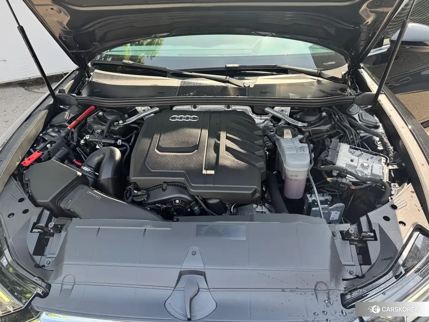 Audi A6L id 4576373 из Китая 32