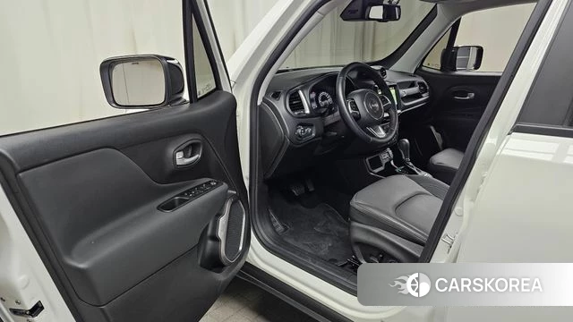 Jeep Renegade id 4400851 из Кореи 31