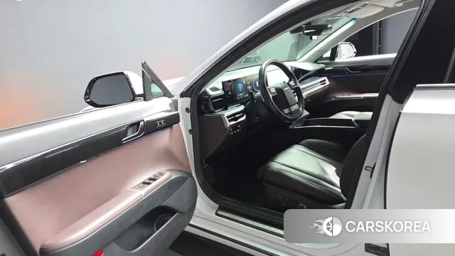 Hyundai Grandeur Hybrid (GN7) id 3333511 из Кореи 20