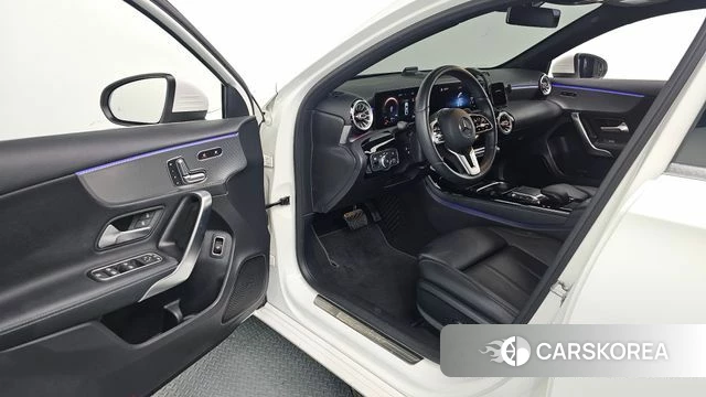 Mercedes-Benz A-Class W177 id 4410112 из Кореи 30