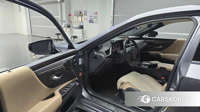 Lexus ES300h 7th generation id 4751071 из Кореи 35