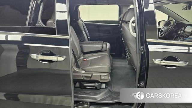 Honda Odyssey id 4873511 из Кореи 32