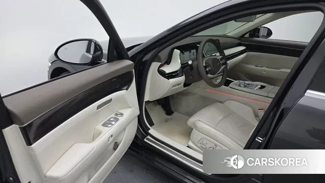 Genesis G90 (RS4) id 3711885 из Кореи 20