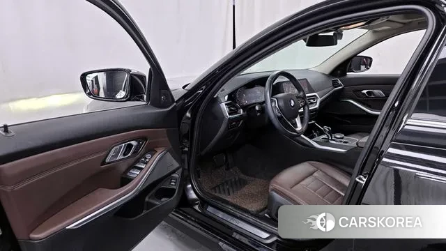 BMW 3 Series (G20) id 2960877 из Кореи 20