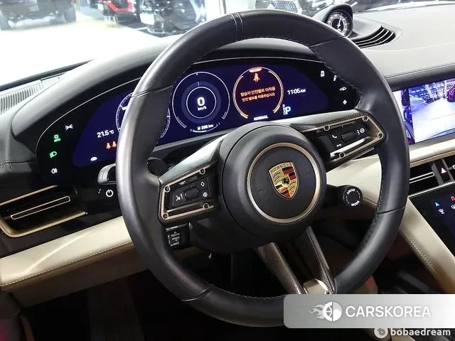 Porsche Taycan id 3473558 из Кореи 20