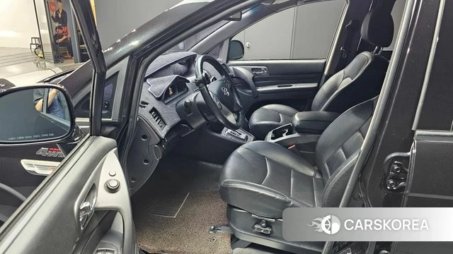 Ssangyong Korando Turismo id 4318261 из Кореи 31