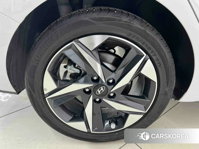 Hyundai Elantra id 4314092 из Китая 23