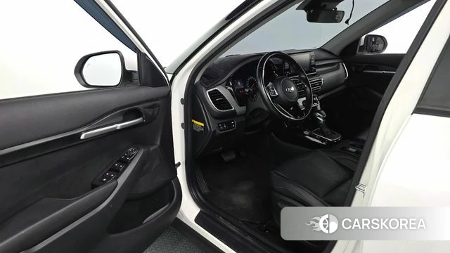 Kia Seltos id 4384261 из Кореи 20