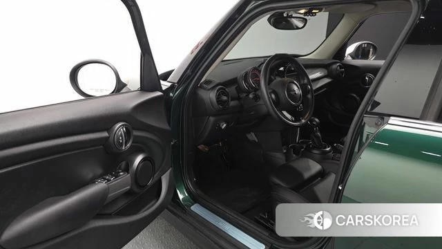 Mini Cooper id 4305245 из Кореи 30