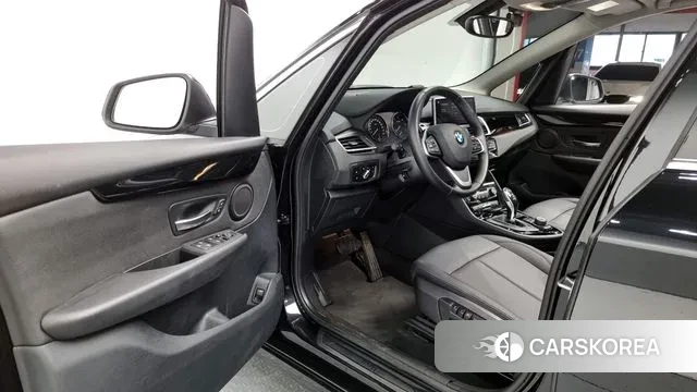 BMW 2 Series Active Tourer (F45) id 2901907 из Кореи 20