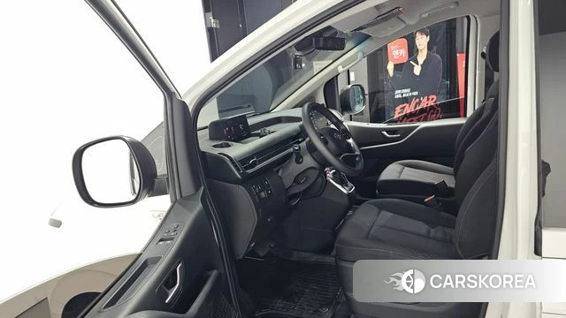 Hyundai Staria id 4396175 из Кореи 20