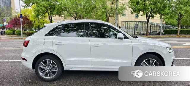 Audi Q3 id 4208726 из Китая 19