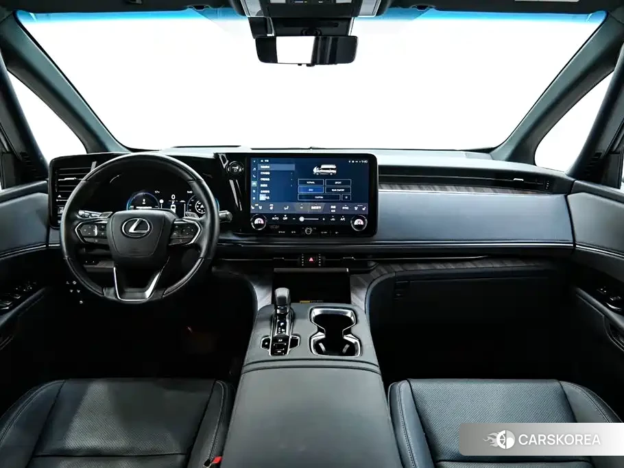 Lexus LM id 4589114 из Китая 40