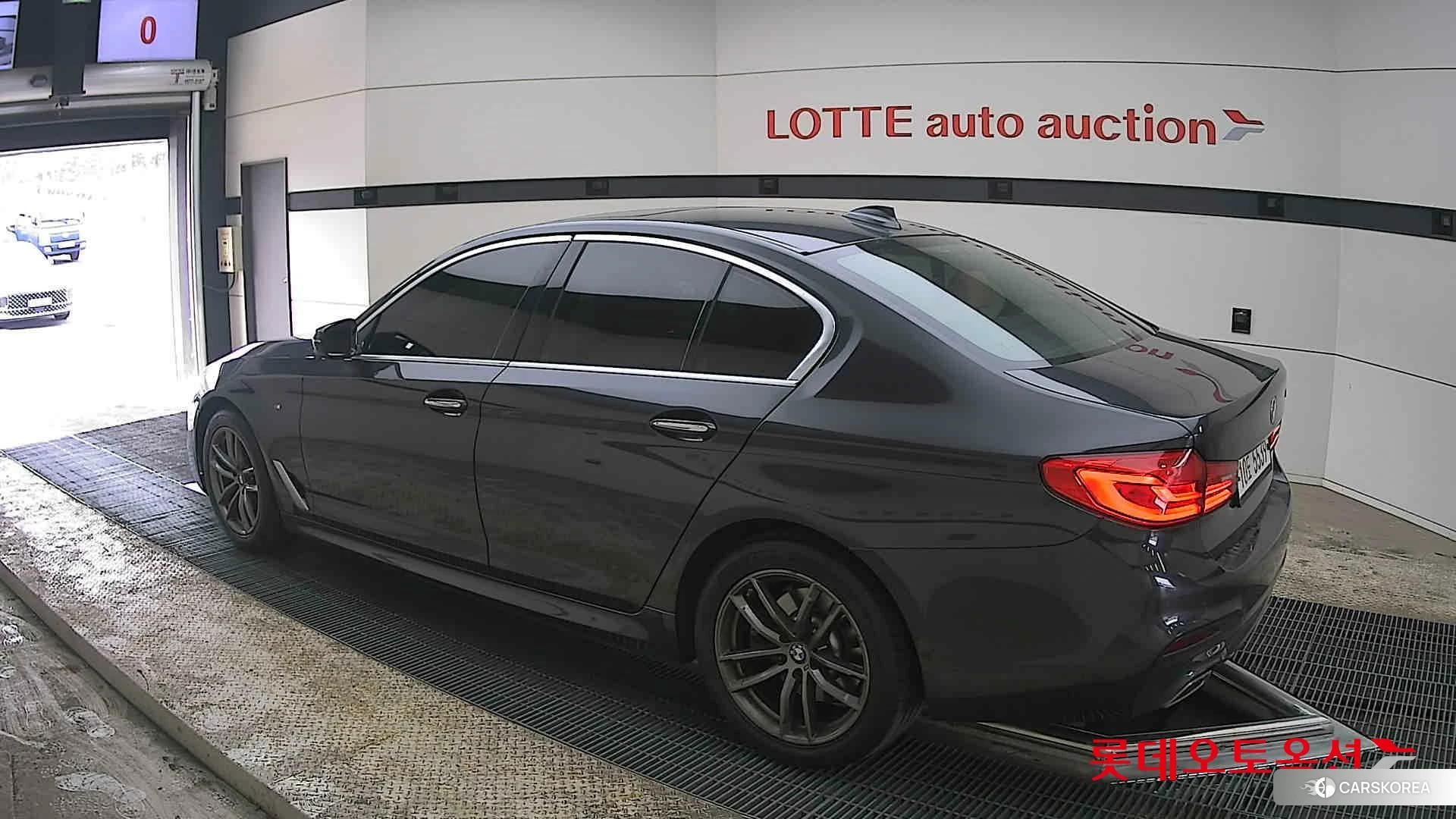 BMW  520d id 3875656 из Кореи 37