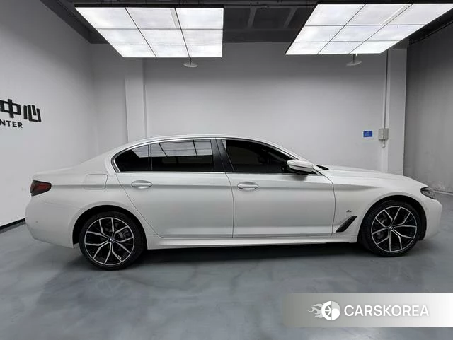 BMW 5 series id 4336282 из Китая 22