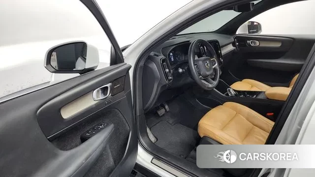 Volvo XC40 id 3000134 из Кореи 20