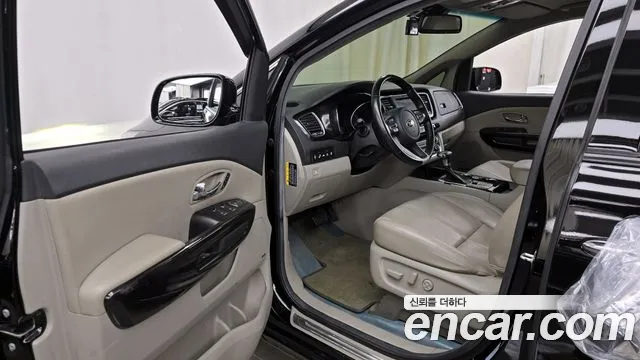 Kia The New Carnival id 2242338 из Кореи 20