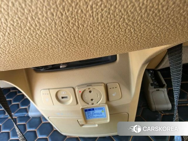 Kia The New Carnival id 4447770 из Кореи 10