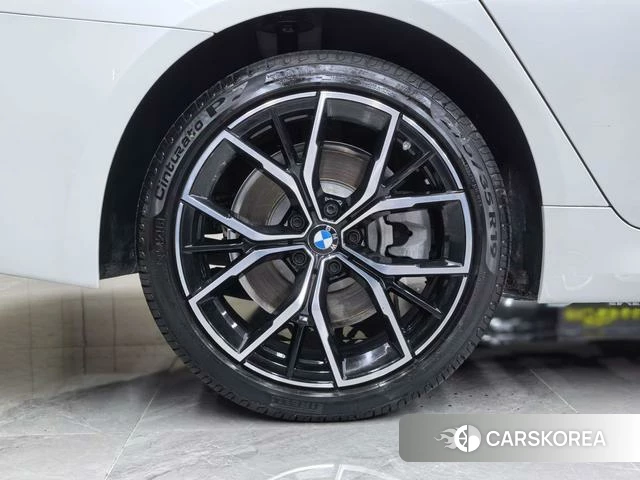 BMW 5 series id 4221320 из Китая 34