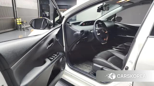 Toyota Prius 4th Generation id 3265243 из Кореи 20