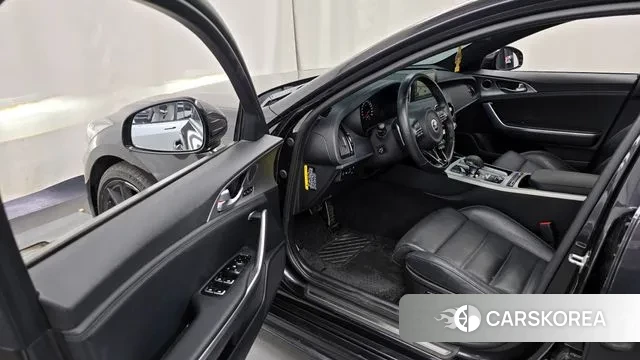 Kia Stinger id 2991308 из Кореи 20