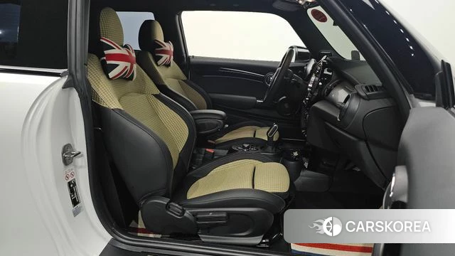 Mini Cooper Electric id 4880274 из Кореи 20