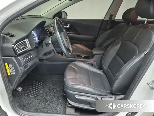 Kia Niro id 3505555 из Кореи 18