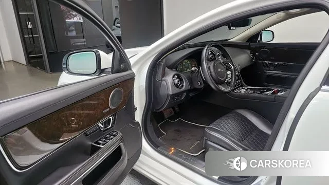 Jaguar All New XJ id 3428883 из Кореи 20