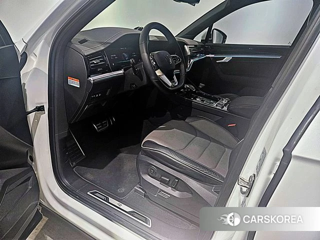 Volkswagen Touareg 3rd generation id 3793301 из Кореи 19