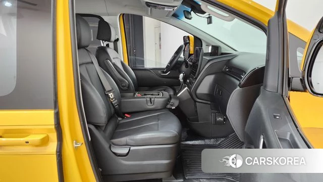 Hyundai Staria id 4480800 из Кореи 35