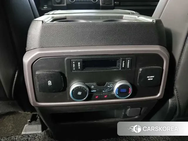 Ford Expeditation id 3343699 из Кореи 20