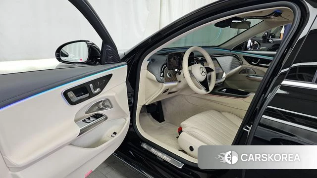 Mercedes-Benz E-Class W214 id 4612123 из Кореи 32