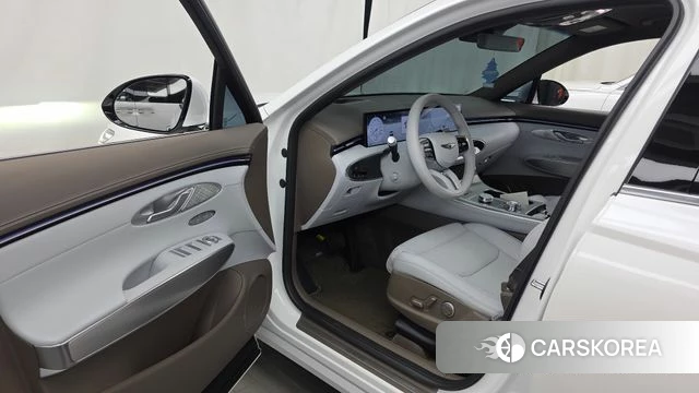 Genesis GV70 id 4578896 из Кореи 31