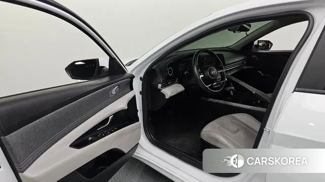 Hyundai Avante (CN7) id 3317873 из Кореи 20