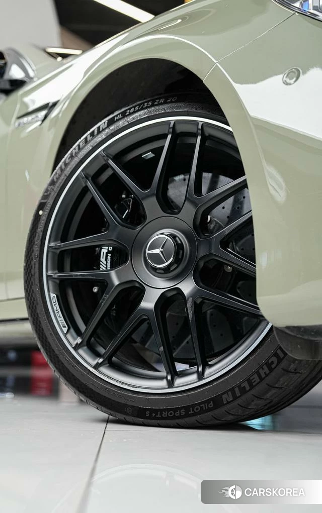 Mercedes-Benz E-class AMG id 4260002 из Китая 21