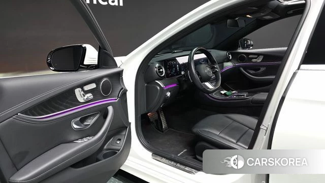 Mercedes-Benz E-Class W213 id 4355656 из Кореи 31