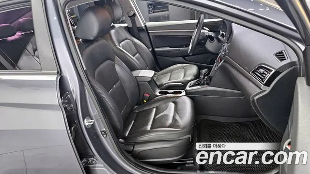 Hyundai Avante AD id 2391163 из Кореи 20