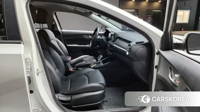 Kia Come New K3 id 3788720 из Кореи 20