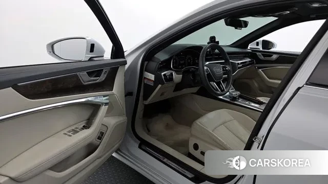 Audi A6 (C8) id 3385439 из Кореи 20