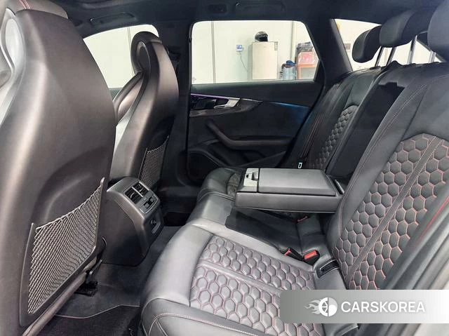 Audi RS 4 id 4261293 из Китая 22