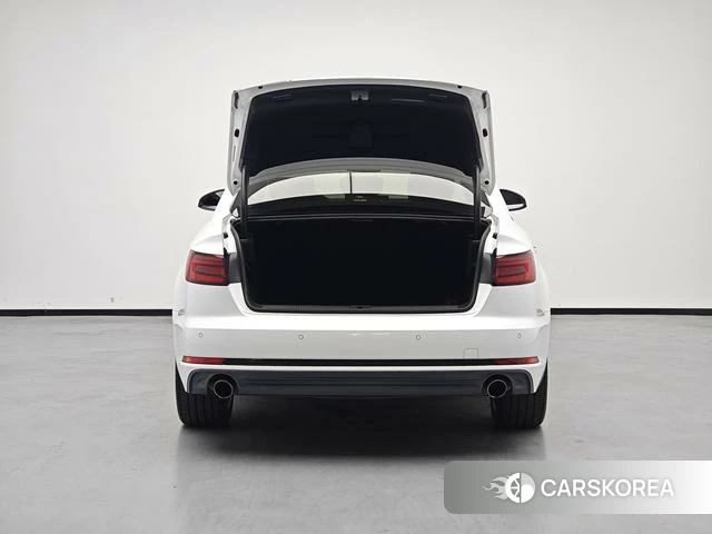 Audi A4L id 4254547 из Китая 20