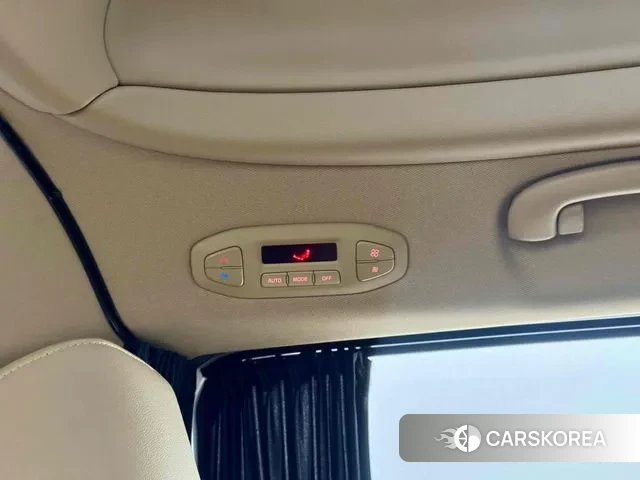 Kia The New Carnival id 3676999 из Кореи 20