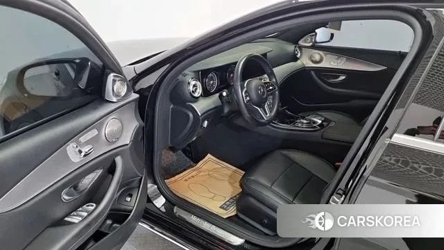 Mercedes-Benz E-Class W213 id 3033890 из Кореи 18