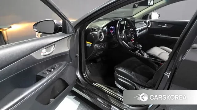 Kia Come New K3 id 3028850 из Кореи 20