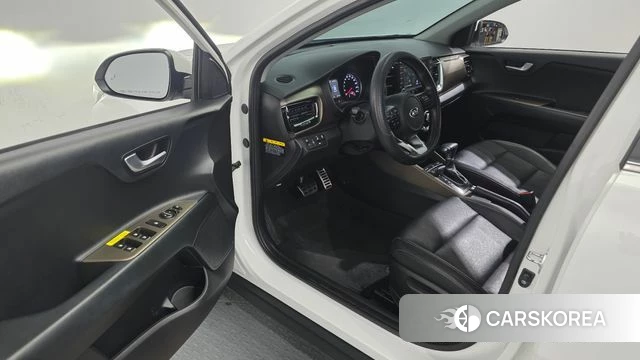 Kia Stonic id 3917080 из Кореи 20