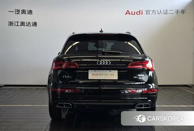Audi Q5L id 4275710 из Китая 16