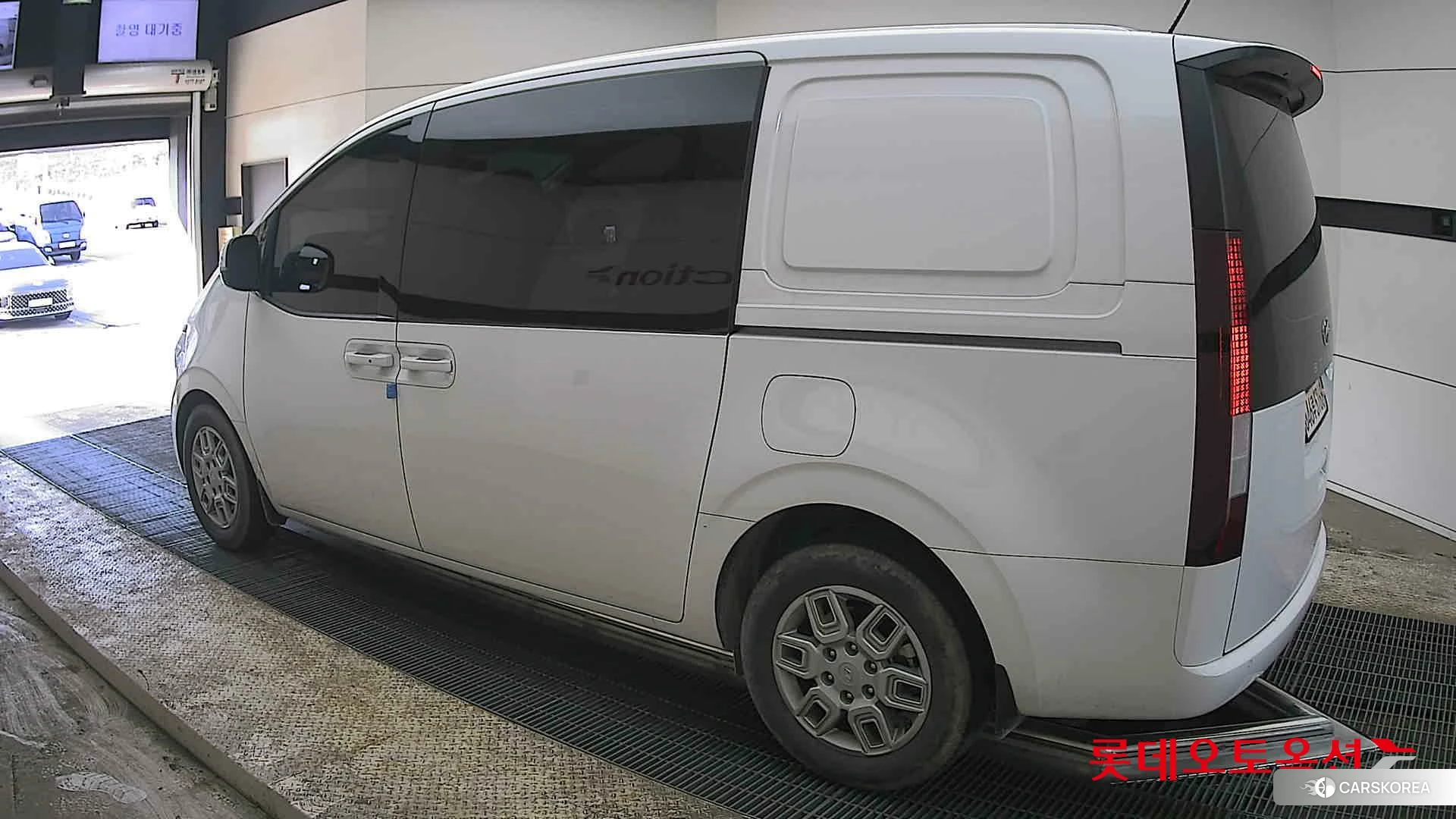 Hyundai Staria id 3882037 из Кореи 38